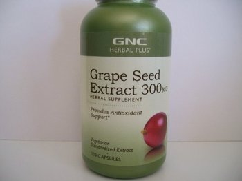 100818_gnc-herbal-plus-standardized-grape-seed-extract-300mg-100-capsules.jpg