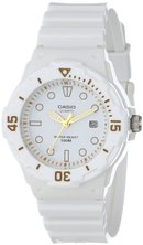 105588_casio-women-s-lrw200h-7e2vcf-dive-series-diver-look-white-watch.jpg