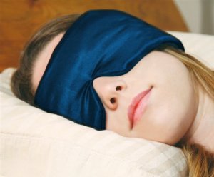 11429_revolutionary-patented-sleep-master-sleep-mask.jpg