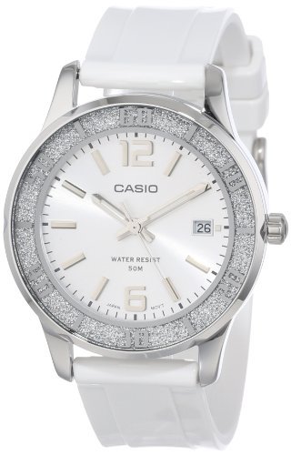 115135_casio-women-s-ltp1359-7av-watch.jpg