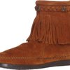 115604_minnetonka-women-s-back-zip-boot-brown-5-m-us.jpg