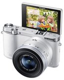 118192_samsung-nx3000-wireless-smart-20-3mp-compact-system-camera-with-20-50mm-compact-zoom-and-flash-white.jpg