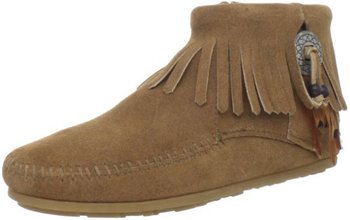 118629_minnetonka-women-s-concho-feather-side-zip-boot.jpg