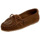 127464_minnetonka-women-s-kilty-peace-sign-moccasin-dusty-brown-5-5-m-us.jpg