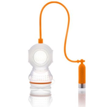 135077_fred-and-friends-deep-tea-diver-silicone-tea-infuser.jpg