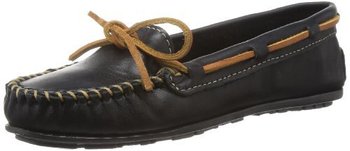137887_minnetonka-women-s-smooth-leather-moccasin.jpg