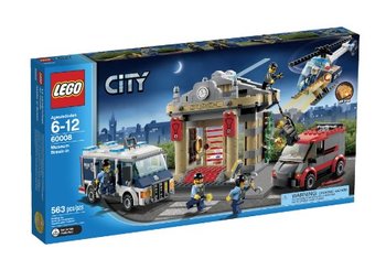 14895_lego-city-police-museum-break-in-60008.jpg