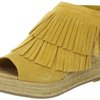 15166_minnetonka-women-s-ashley-wedge-sandal.jpg