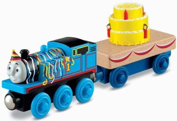 152378_fisher-price-thomas-the-train-wooden-railway-happy-birthday.jpg