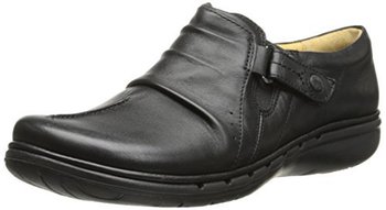 152462_clarks-women-s-un-casey-flat-black-leather-5-5-m-us.jpg