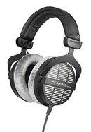 153030_beyerdynamic-dt-990-pro-250-professional-acoustically-open-headphones-for-monitoring-and-studio-applications.jpg