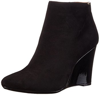 156250_calvin-klein-women-s-charlaine-boot-black-6-m-us.jpg