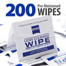 159584_zeiss-pre-moistened-lens-cleaning-wipes-200-wipes.jpg