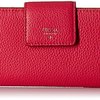 163348_fossil-sydney-tab-wallet-pomegranate-one-size.jpg