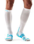 166215_skins-essentials-a400-compression-socks-white-bright-blue-large.jpg