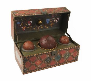 167597_harry-potter-collectible-quidditch-set.jpg