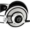 17061_akg-q-701-quincy-jones-signature-reference-class-premium-headphones-white.jpg