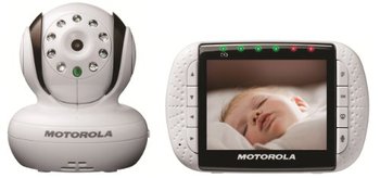 19278_motorola-mbp36-remote-wireless-video-baby-monitor-with-3-5-inch-color-lcd-screen-infrared-night-vision-and-remote-camera-pan-til.jpg