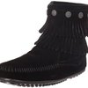 2350_minnetonka-women-s-hi-top-back-zip-dbl-frnge-boot.jpg