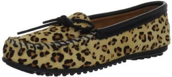 2805_minnetonka-women-s-full-leopard-mocassin.jpg