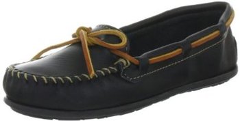 6954_minnetonka-women-s-619-moccasin.jpg