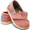 7043_toms-classic-canvas-tiny-kids-slip-ons.jpg