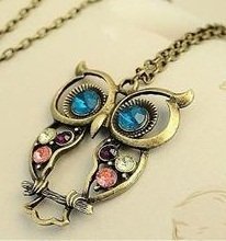 8165_sodial-vintage-style-colorful-owl-charm-necklace.jpg