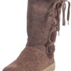 8285_bearpaw-women-s-bristol-boot.jpg