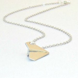 8493_stainless-steel-harry-styles-paper-airplane-one-direction-fan-necklace.jpg