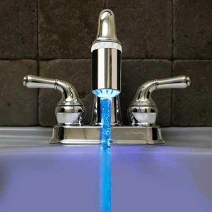 9888_lightinthebox-led-kitchen-sink-faucet-sprayer-nozzle.jpg
